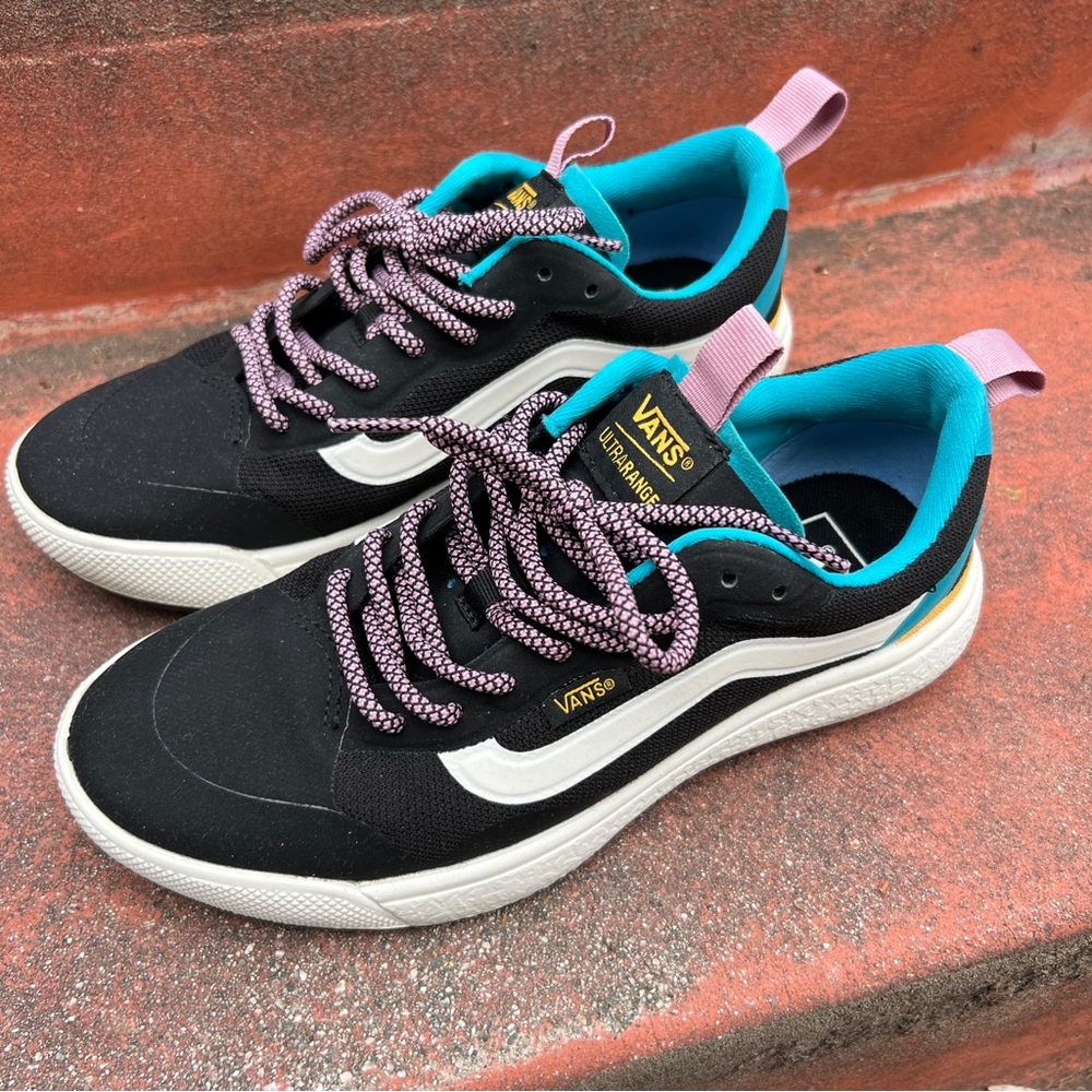 VANS UltraRange EXO Shoe 7